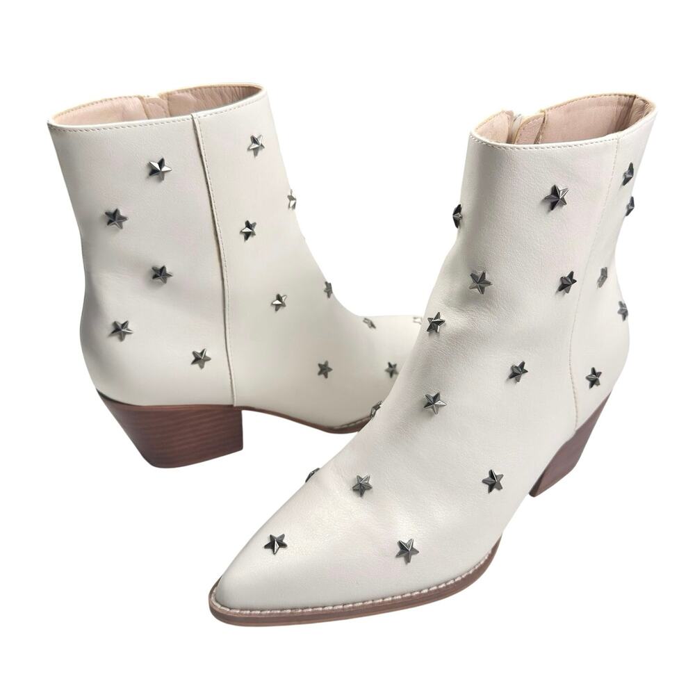 Oasis Society | Women | White Star Studded Faux Leather Zip Ankle Boots | Sz 9